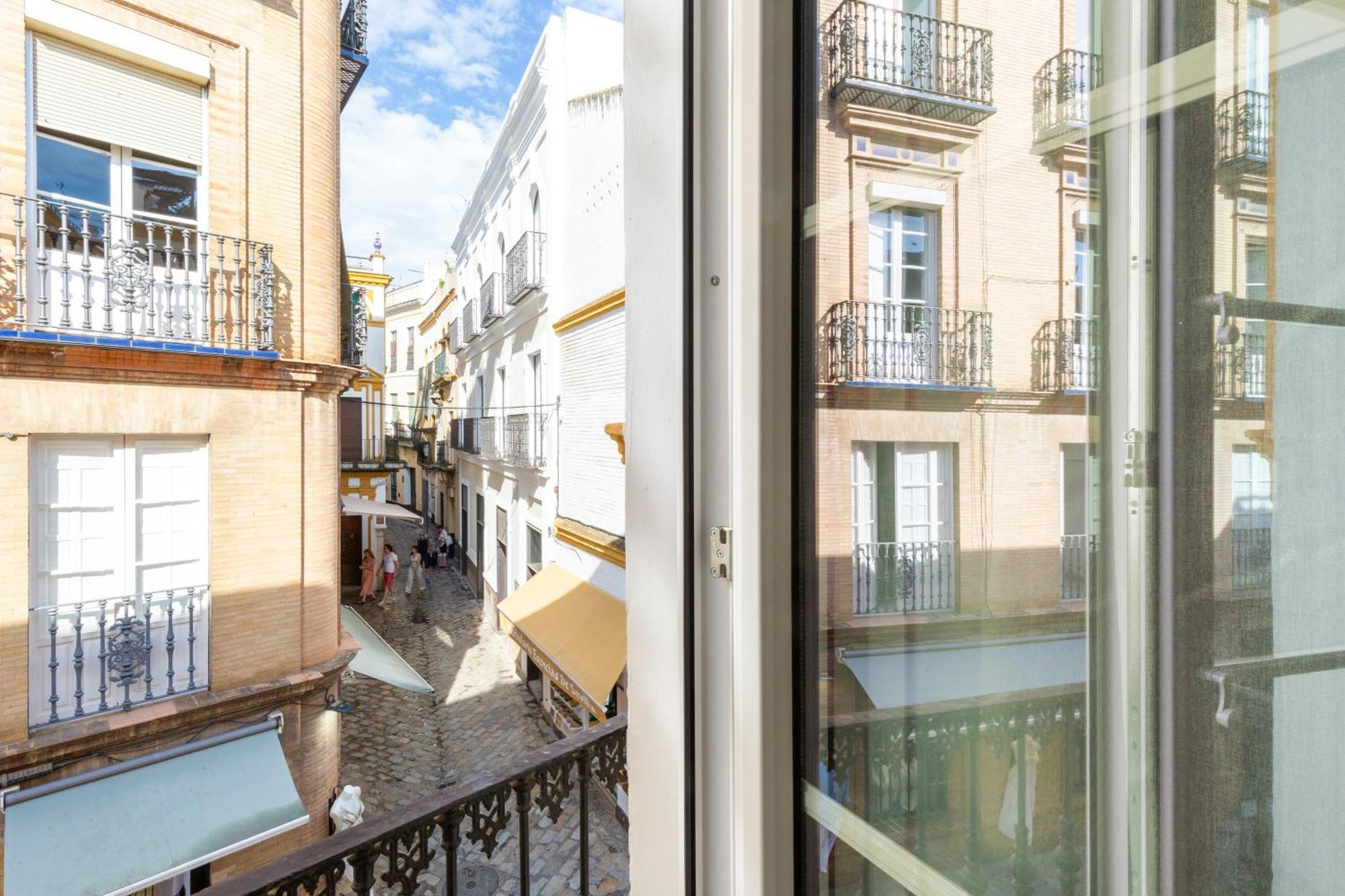 Descubrehome Santa Cruz Private Terrace With Giralda Views Seville Ngoại thất bức ảnh